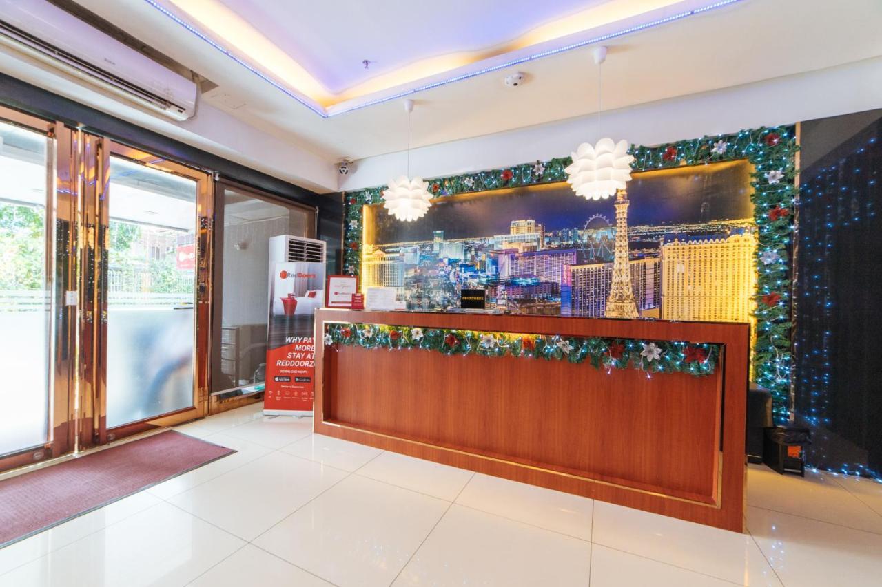 Reddoorz Premium Near Trinoma Hotel Кесон Сити Екстериор снимка