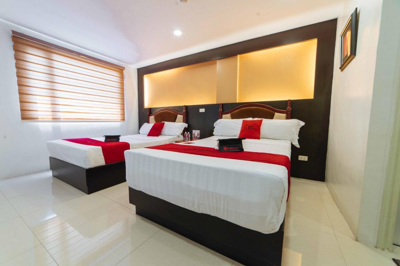 Reddoorz Premium Near Trinoma Hotel Кесон Сити Екстериор снимка