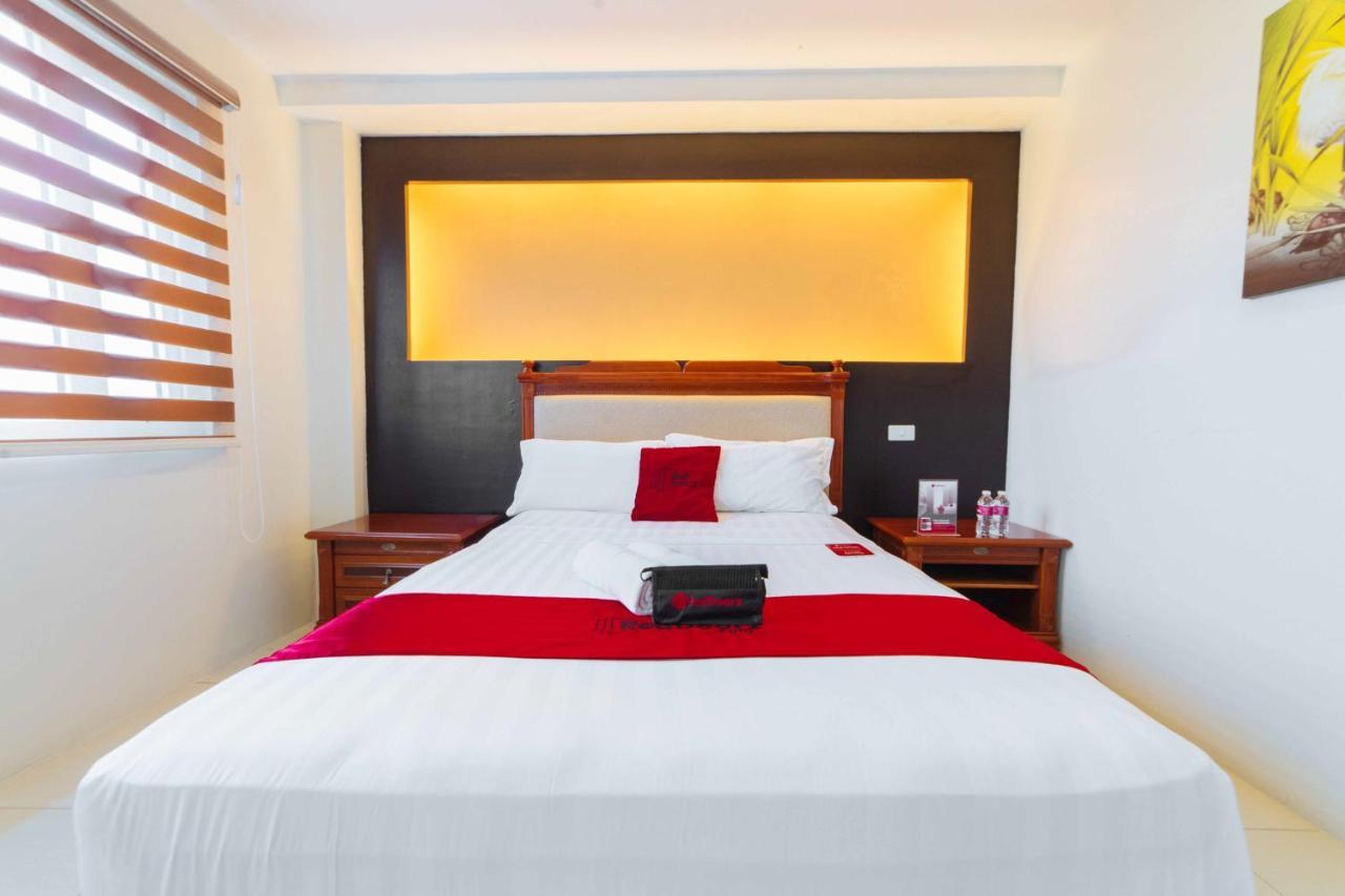 Reddoorz Premium Near Trinoma Hotel Кесон Сити Екстериор снимка