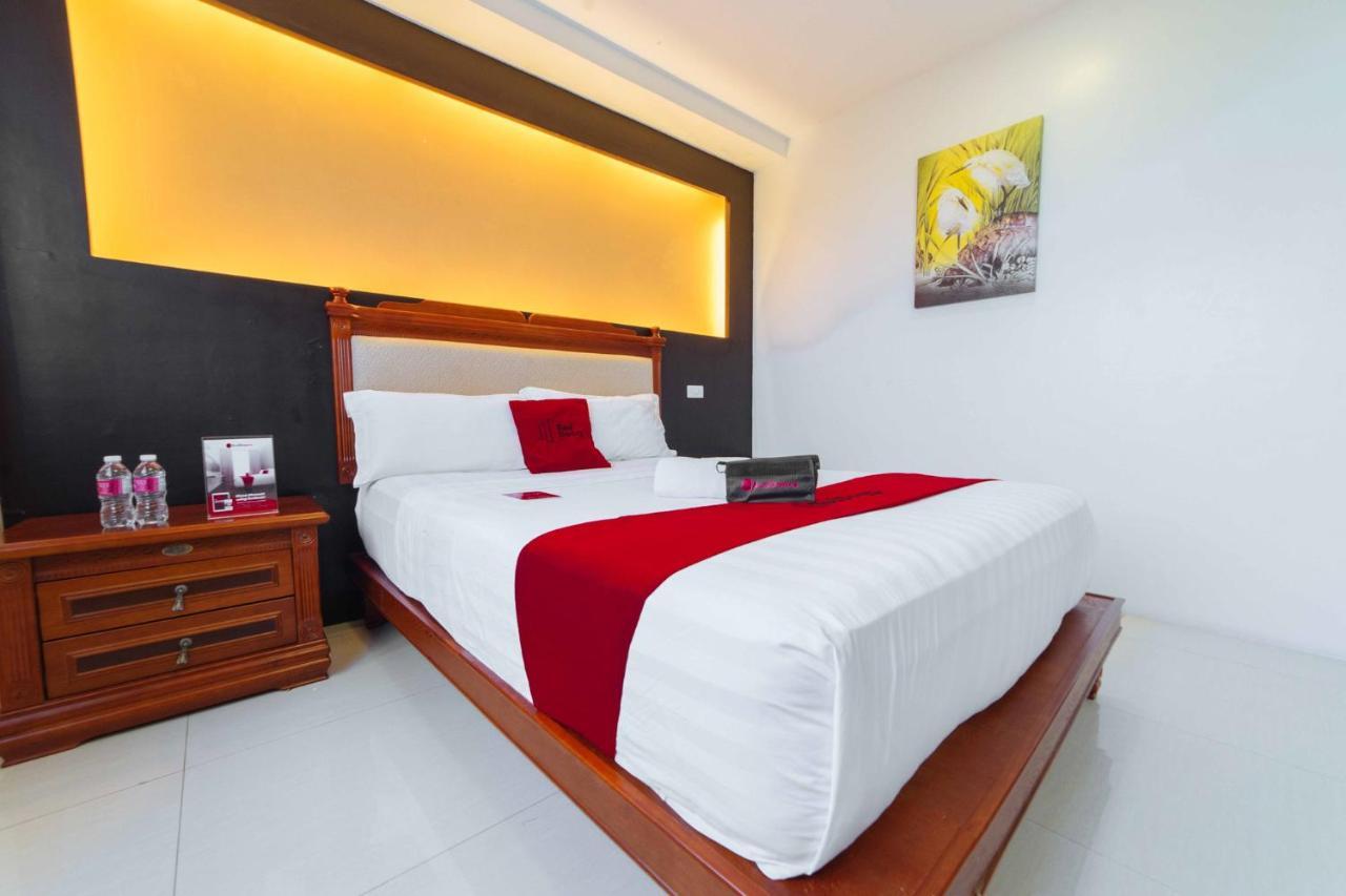 Reddoorz Premium Near Trinoma Hotel Кесон Сити Екстериор снимка